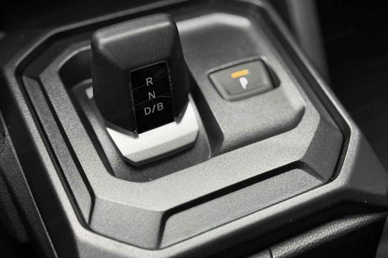 Dacia Duster Expression MMT 1.8 Full Hybrid