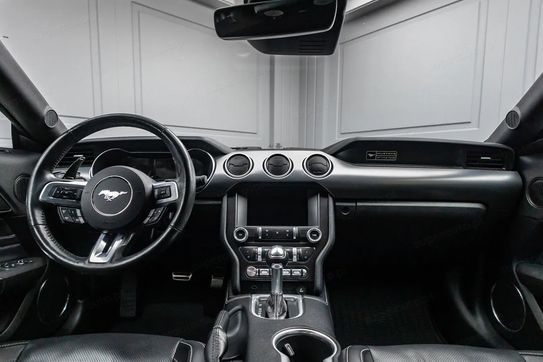 Ford Mustang 5.0 V8 GT