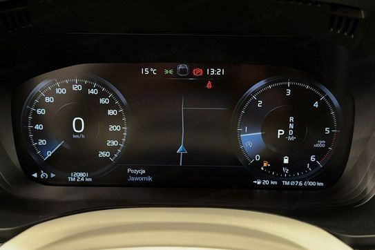 Volvo XC60 B4 D Momentum