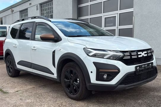 Dacia Jogger Extreme 7-miejsc 1.6 Full Hybrid
