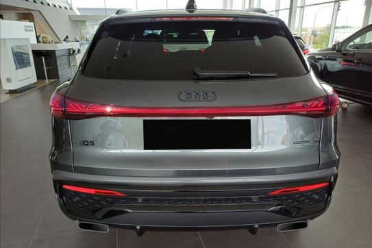 Audi Q5 TFSI quattro S line