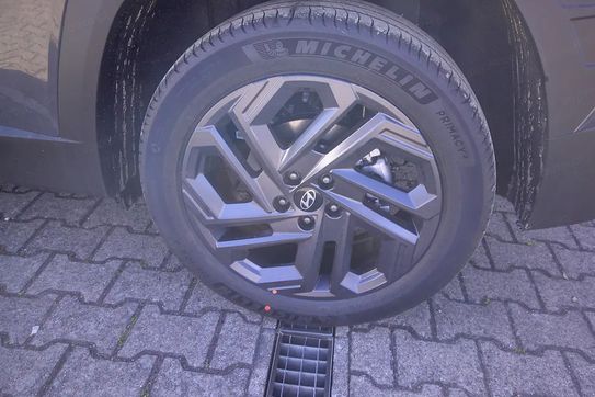Hyundai Tucson 1.6 T-GDi HEV Smart Black 2WD aut