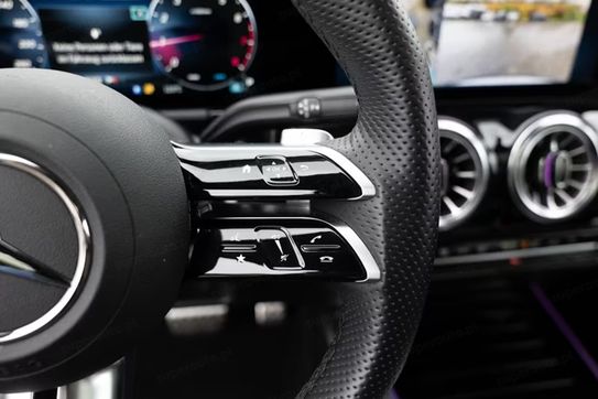 Mercedes GLA 220  4-Matic AMG Line