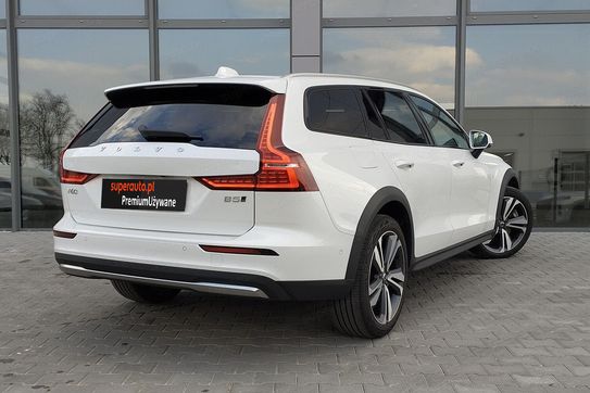 Volvo V60 CC Plus B5 B AWD