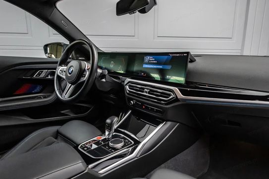 BMW Seria 2 M2