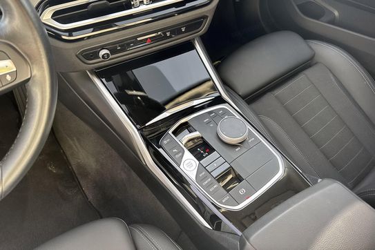 BMW Seria 3 320i xDrive