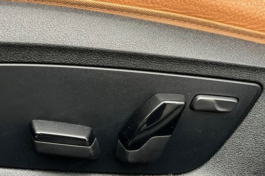 BMW Seria 5 530i xDrive mHEV Luxury Line aut