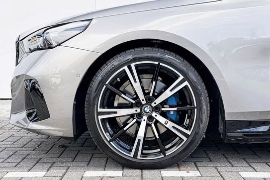 BMW Seria 5 520d xDrive M Sport