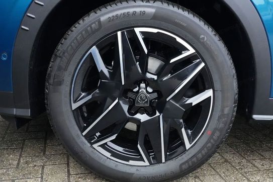 Peugeot 3008 Business e-DCS6 1.2 PureTech mHEV