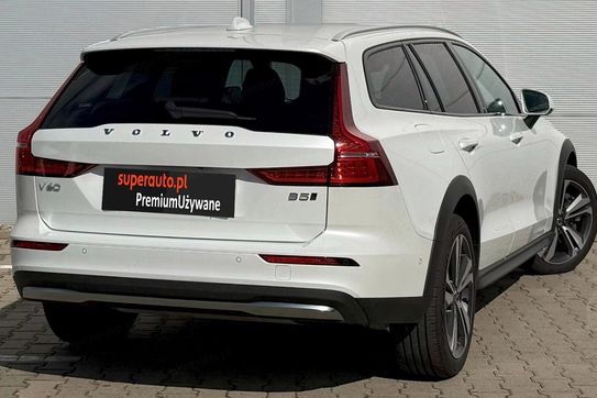 Volvo V60 Cross County Plus B5 B AWD