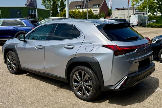 Lexus UX 300h F Sport Design 2.0 Hybrid Dynamic Force