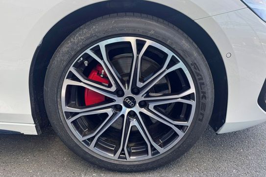 Audi A6 e-Hybrid quattro