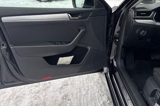 Skoda Superb Ambition 1.5 TSI  DSG