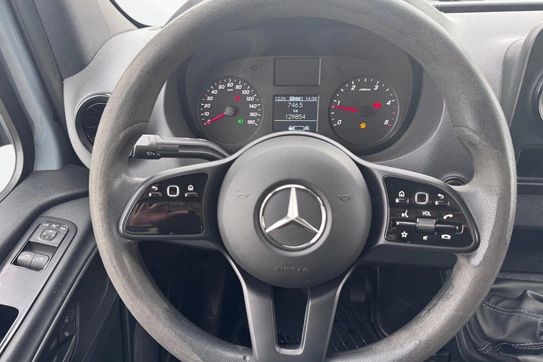 Mercedes Sprinter 317 CDI (długi)