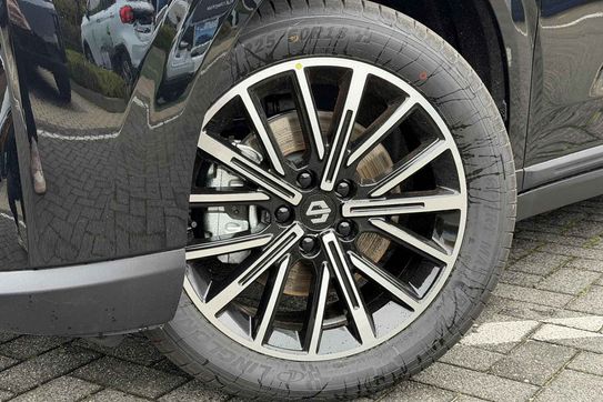 Leapmotor B10 Design Hybrid EV 18,8 kWh