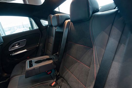 Mercedes CLA 200 AMG Line