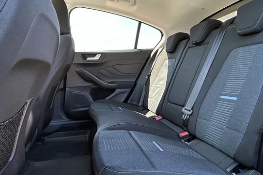 Ford Focus 1.0 EcoBoost mHEV Active X aut