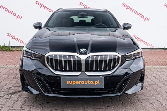 BMW Seria 5 Touring 520d xDrive M Sport