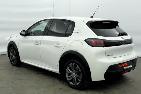 Peugeot 208 Style 1.5 Electric 50 kWhAT