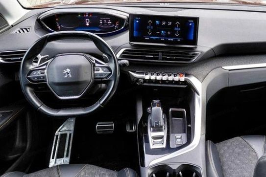 Peugeot 5008 2.0 BlueHDi  S&S EAT8