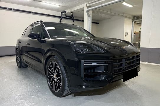 Porsche Cayenne E-Hybrid Black Edition