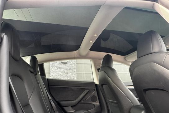 Tesla Model 3 Dual Motor AWD
