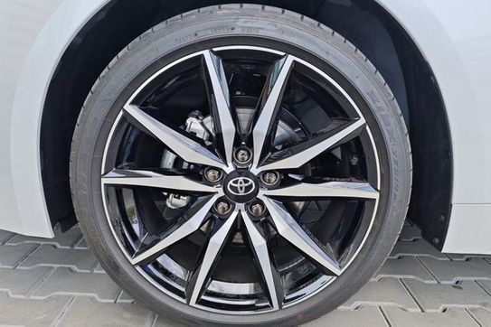 Toyota Corolla GR Sport 2.0 Hybrid Dynamic Force