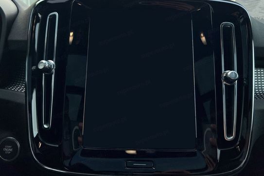 Volvo XC40 B3 Ultra Dark