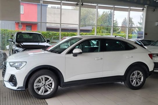 Audi Q3 35 TFSI mHEV S tronic