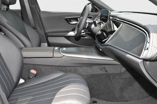 Mercedes Klasa E 220 d 4-Matic AMG Estate
