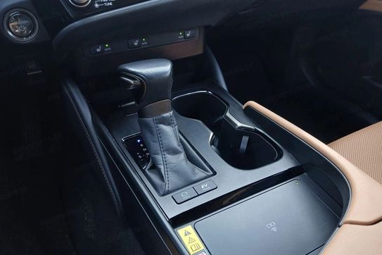 Lexus ES 300h Business Edition