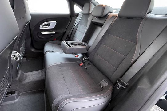 Mercedes CLA 200 AMG Line