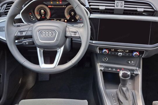 Audi Q3 35 TFSI S line