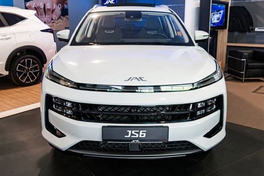 Jac JS6 1.5T-GDI AT