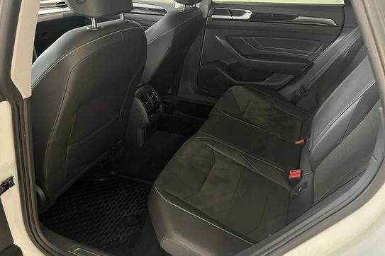 Volkswagen Arteon TSI Essence DSG