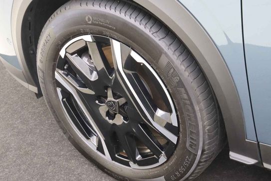 Peugeot 3008 e-3008 Allure 73kWh