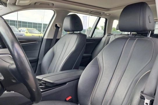 BMW Seria 5 530e xDrive Luxury Line aut