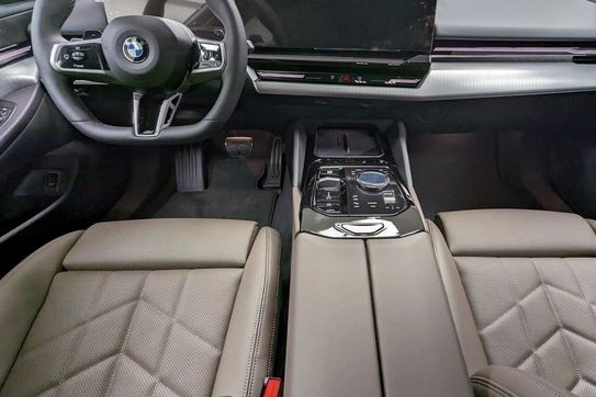 BMW Seria 5 520d xDrive M Sport