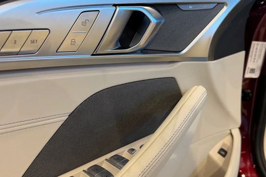 BMW Seria 8 Cabrio 840i xDrive