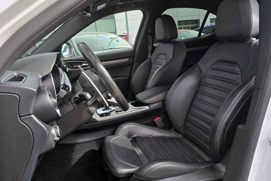 Alfa Romeo Stelvio Turbo Veloce Q4