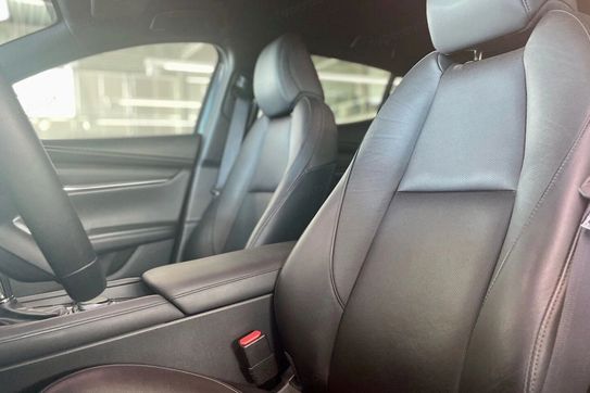 Mazda 3 2.0 Exclusive Line aut