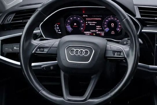 Audi Q3 35 TFSI mHEV S-Line S tronic