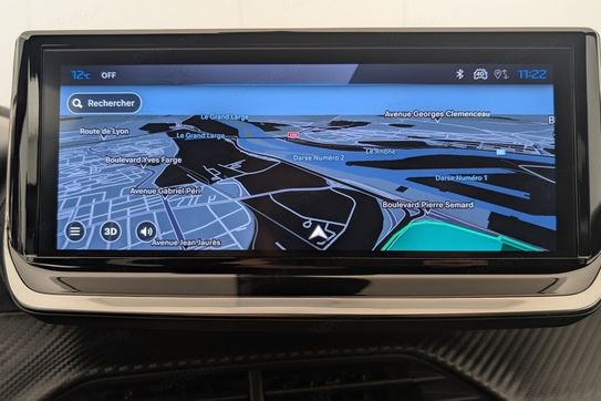 Peugeot 2008 ALLURE 1.2 PureTech