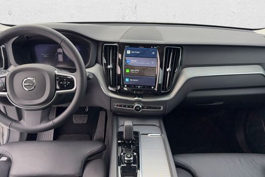 Volvo XC60 B5 B AWD Plus Dark aut
