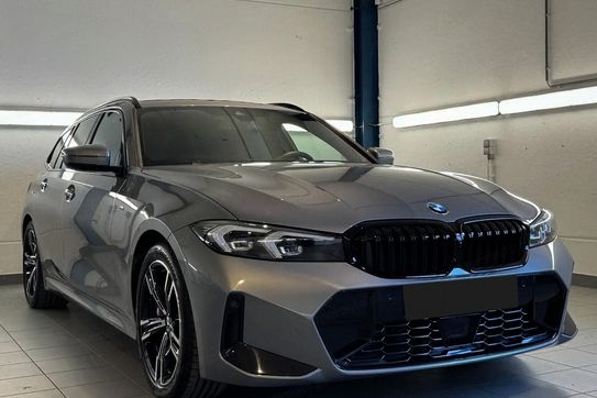 BMW Seria 3 Touring 320d xDrive M Sport