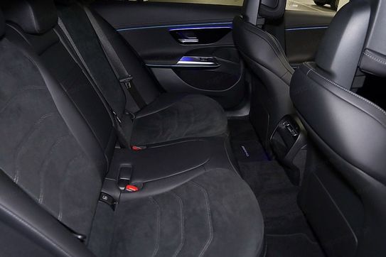 Mercedes Klasa E 220 d 4-Matic AMG
