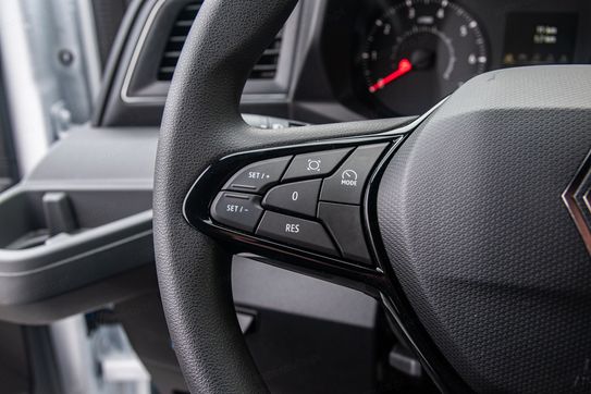 Renault Master L3 Zabudowa 8EP + Tył spanie