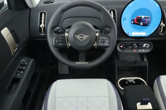 Mini Countryman S ALL4  Linia Classic