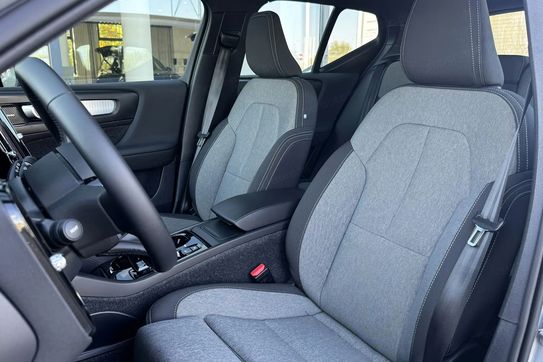 Volvo XC40 B3 Plus Dark