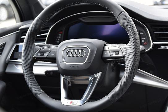 Audi Q7 45 TDI quattro S Line